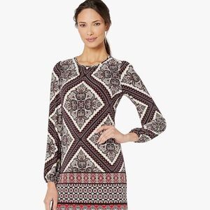 Tommy Hilfiger dress with burgundy print patchwork size 16